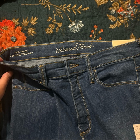 NWT Universal Thread High Rise Skinny Jeans, Size 6, 28 W, Reg., Med. Blue - Picture 4 of 5